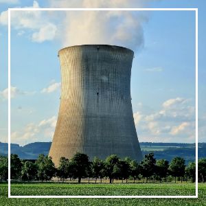 Radioactivity. Perché le Big Tech scommettono sull'atomo e l’energia nucleare è tornata di attualità. Rischi e opportunità sotto la lente