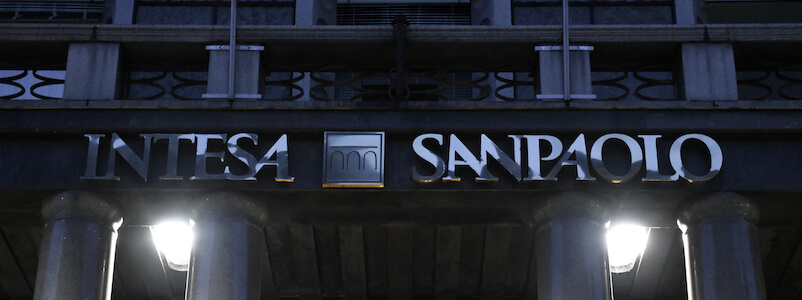 Azioni Intesa Sanpaolo: dopo i massimi storici previsioni e opportunità