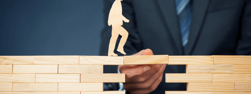 Come scegliere un consulente finanziario: cosa conta davvero (e cosa no)